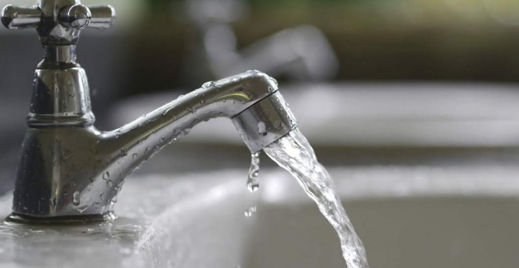 Kursimi i energjise, Bashkia e Fierit njofton kufizimin e furnizimit me uje
